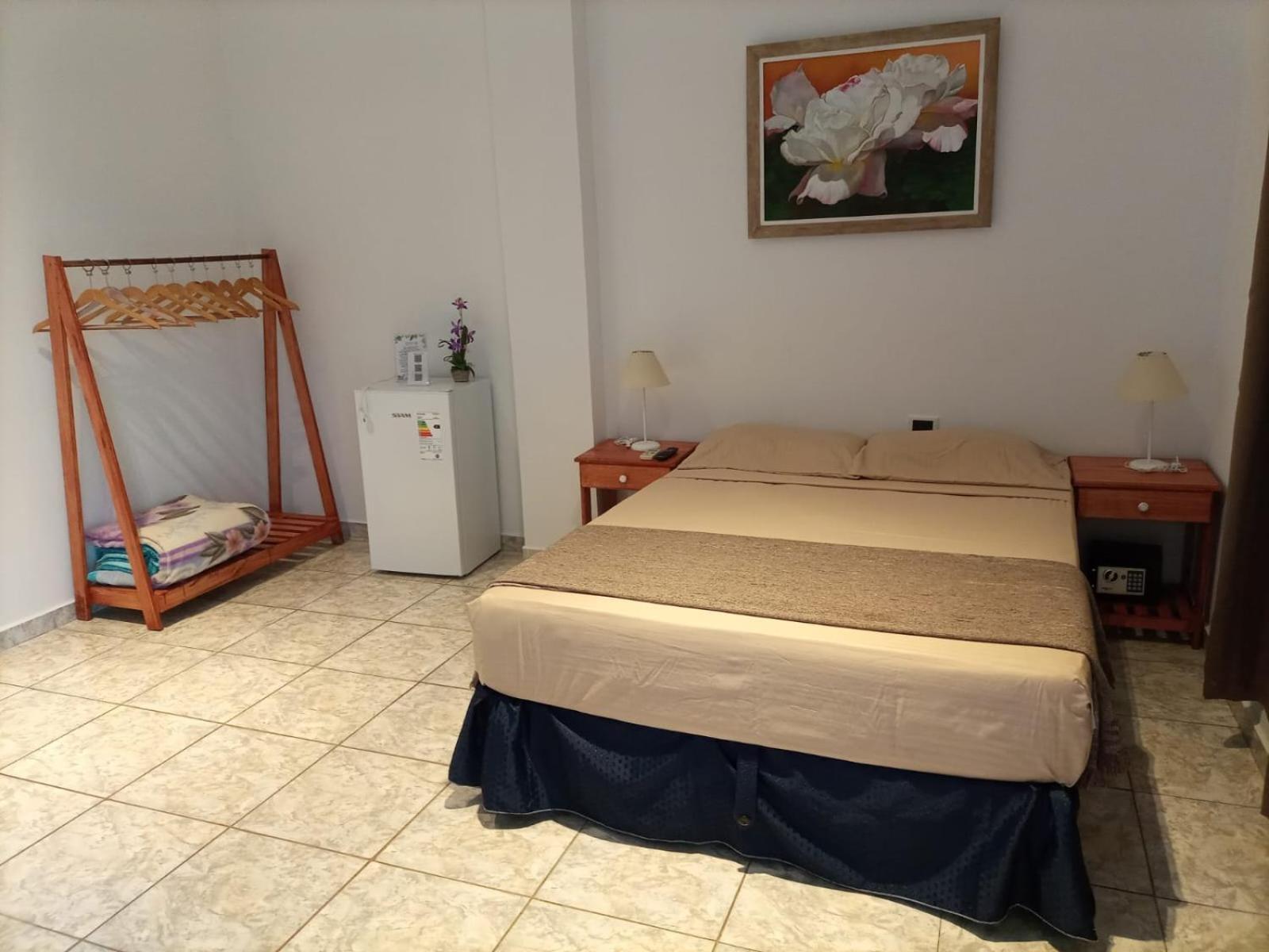 Hotel Village Del Sol Пуэрто-Игуасу Экстерьер фото